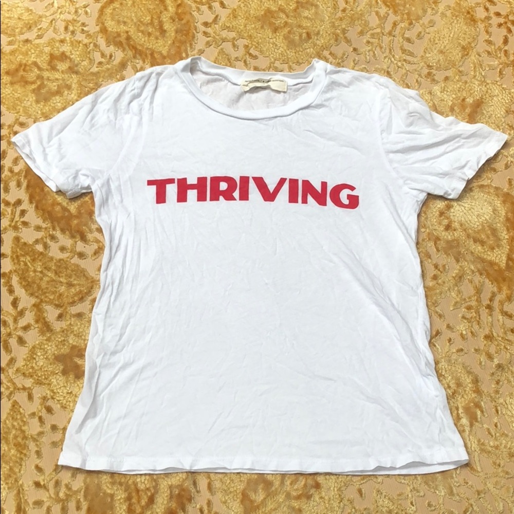 Urban Outfitters Cropped THRIVING tshirt